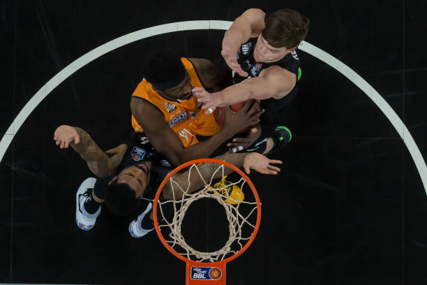 在最近的俱 在最近的俱