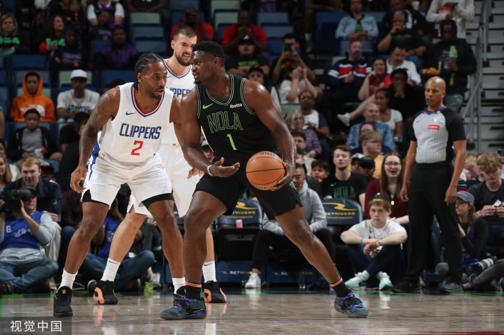 助球队占据 助球队占据